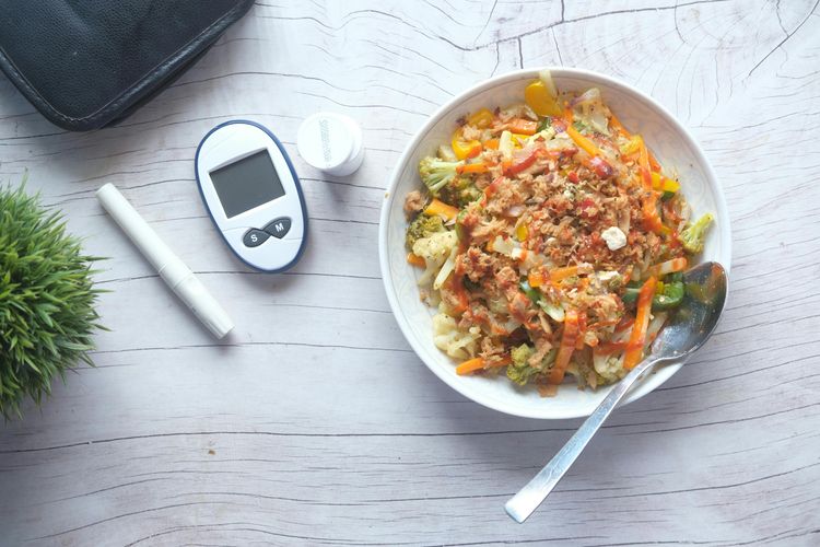 How the DASH Diet Lowers Blood Pressure Naturally: A Full Guide